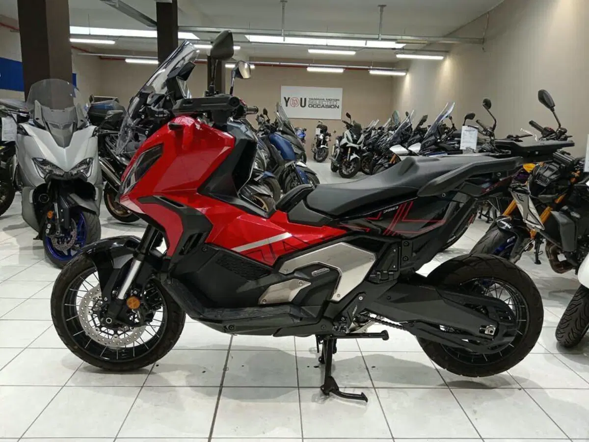Honda X-ADV 750 DCT (2021 - 24) (3)