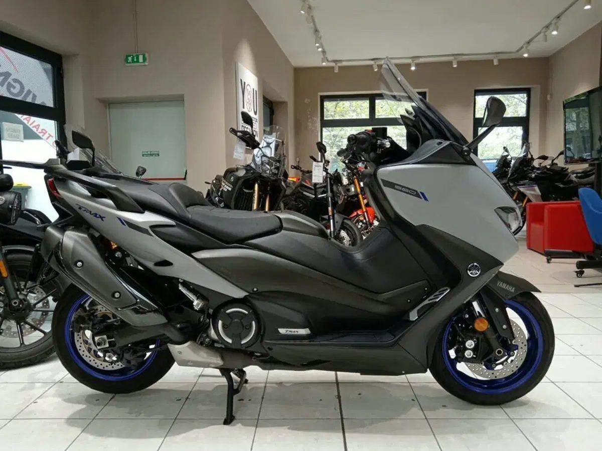 Yamaha T-Max 560 (2020 - 21)