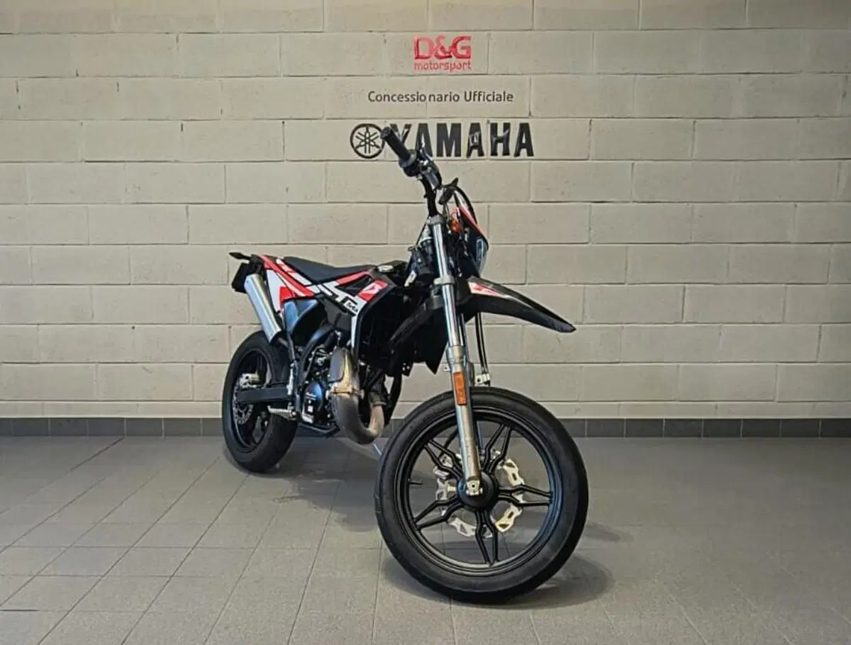 Betamotor RR 50 Motard Sport (2021 - 26) (2)