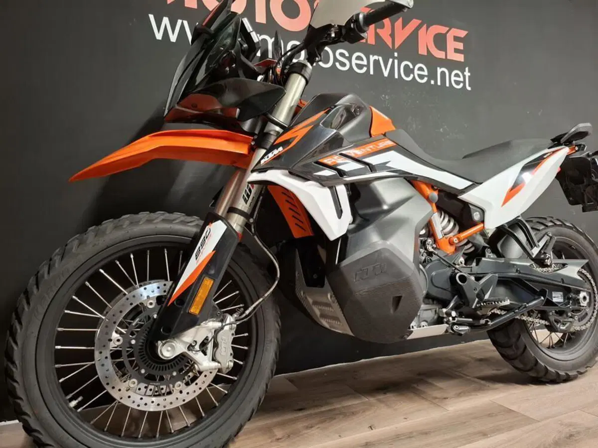 KTM 890 Adventure R (2021 - 22) (2)