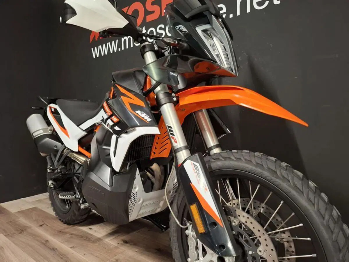 KTM 890 Adventure R (2021 - 22) (6)