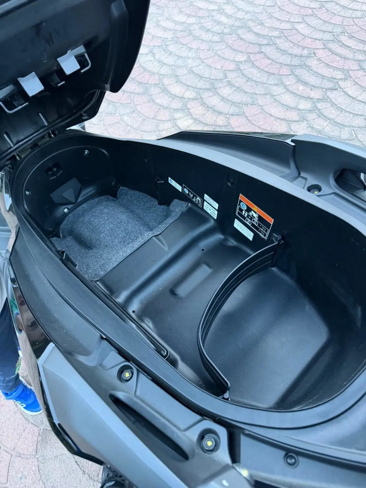 Honda ADV 350 (2025 - 26) (4)