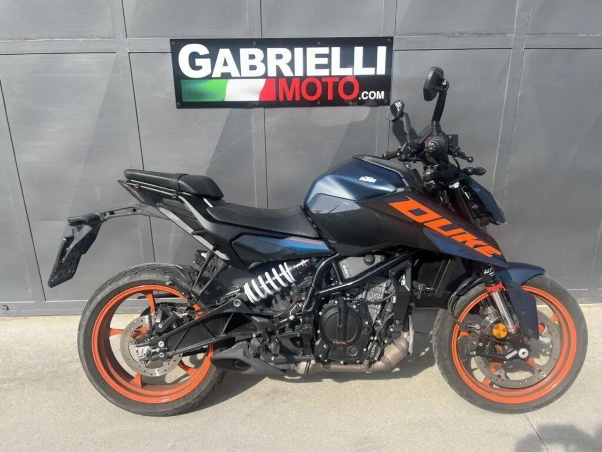 KTM 125 Duke (2024 - 25) (3)