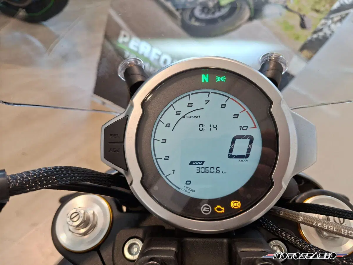 CFMOTO 700CL-X Adventure (2023 - 26) (8)