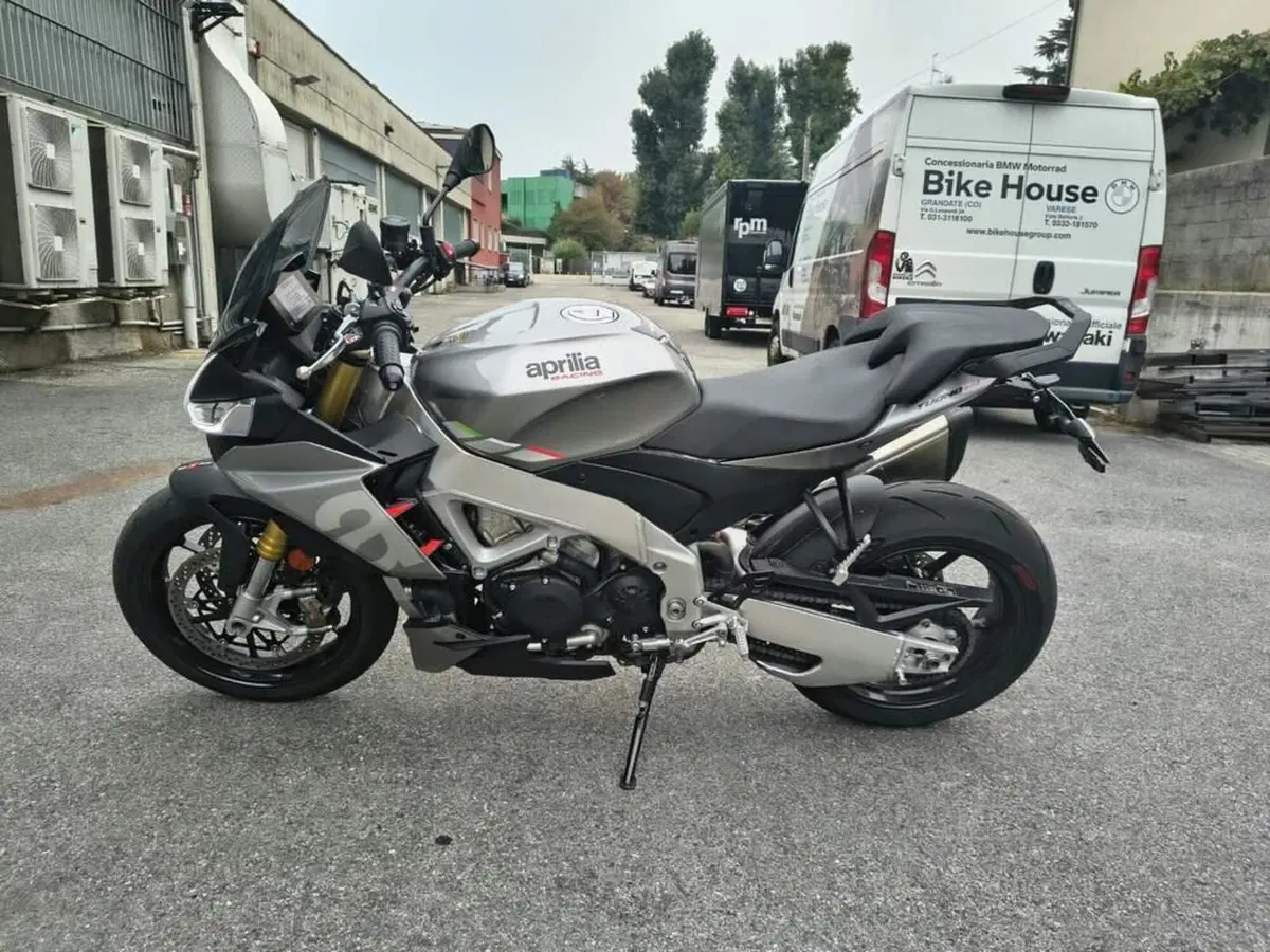 Aprilia Tuono V4 (2021 - 24)