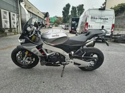 Aprilia Tuono V4 (2021 - 24) usata