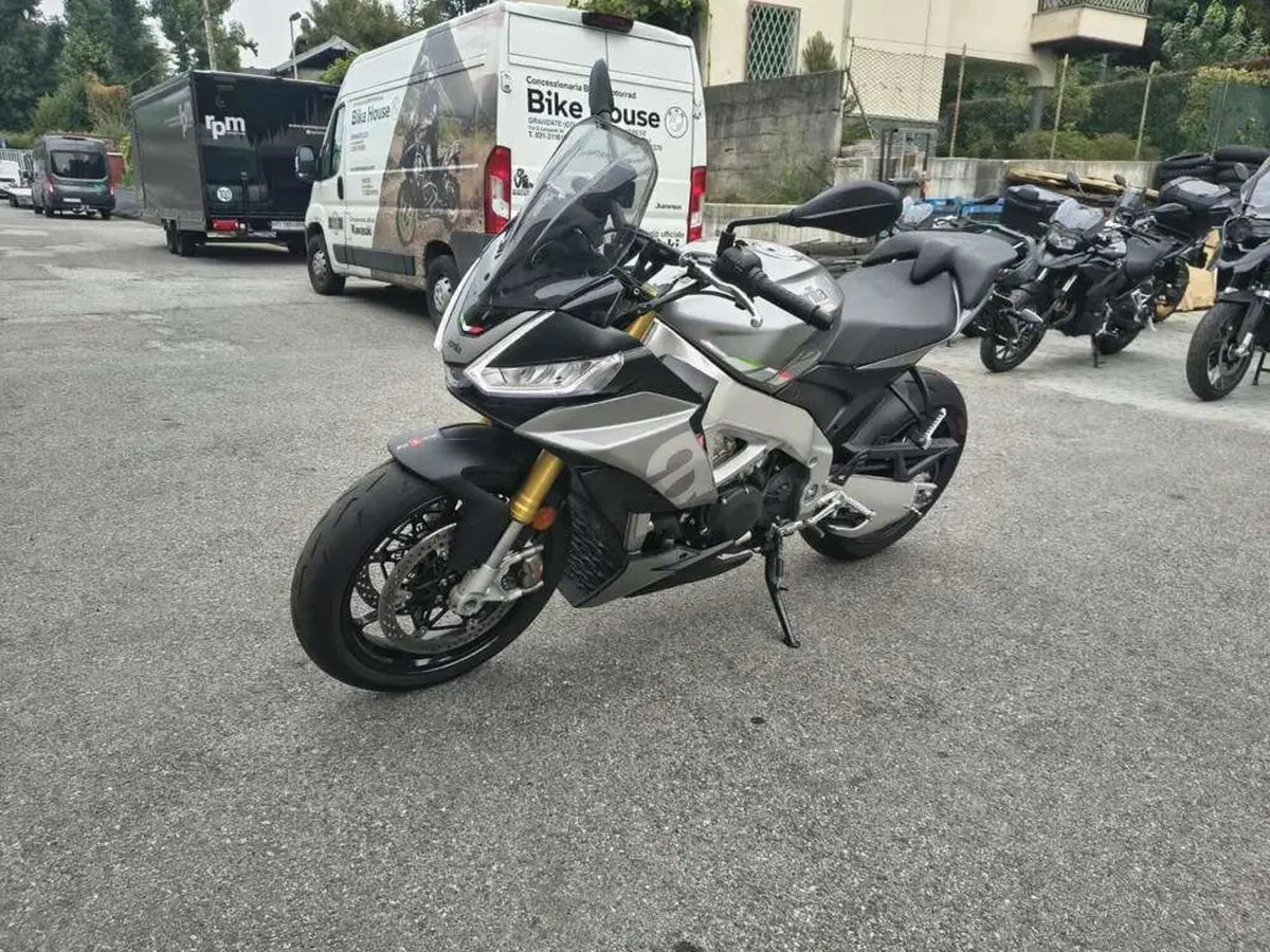 Aprilia Tuono V4 (2021 - 24) (4)
