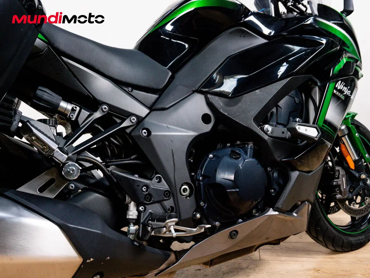 Kawasaki Ninja 1000 SX (2020) (4)
