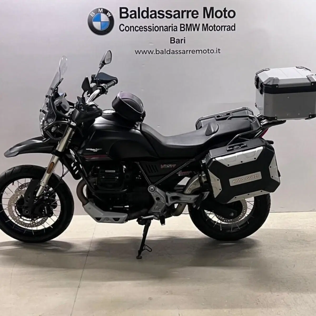 Moto Guzzi V85 TT (2021 - 23)
