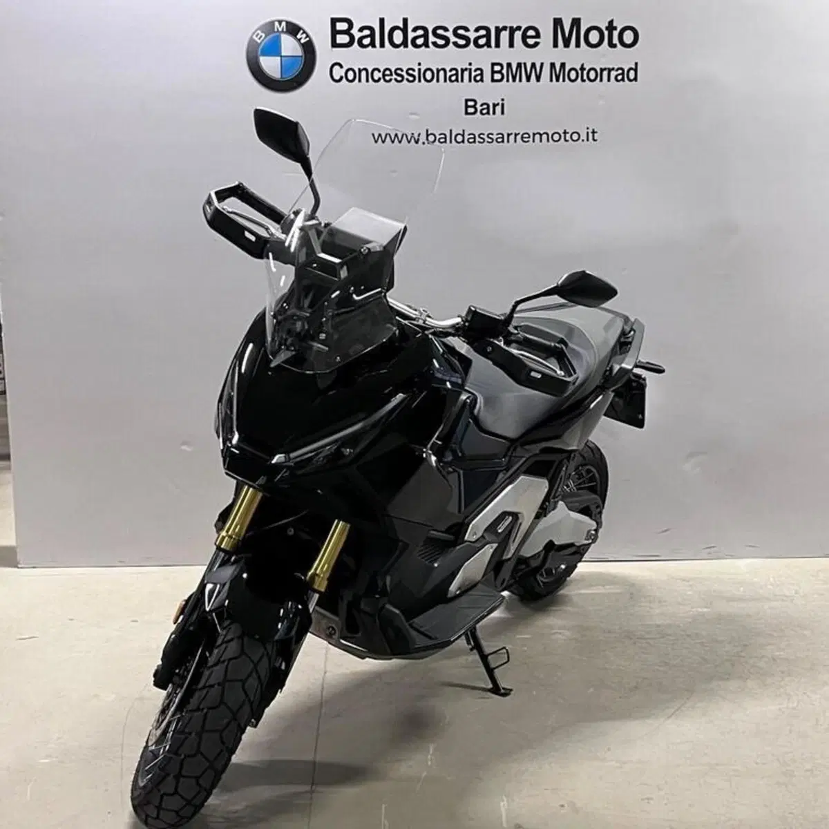 Honda X-ADV 750 (2025 - 27) (3)