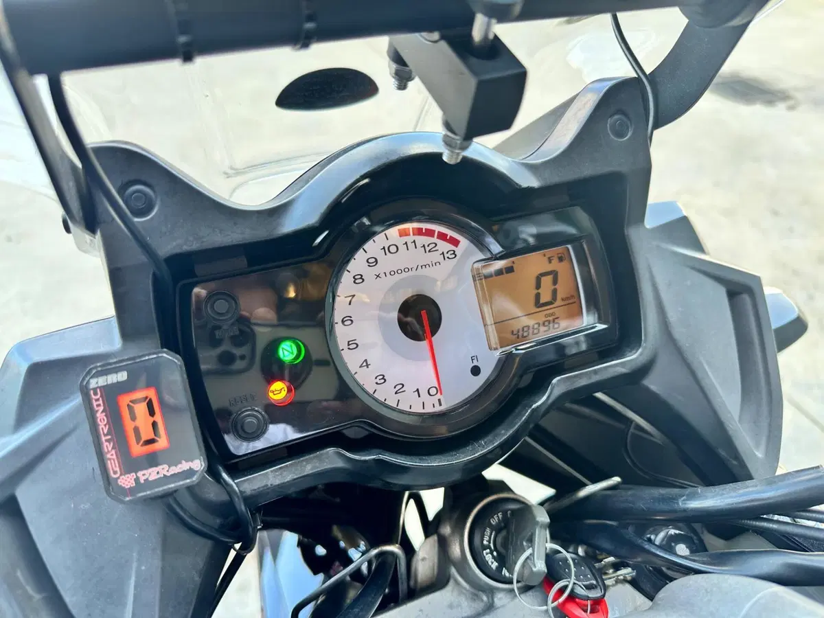 Kawasaki Versys 650 (2010 - 13) (8)