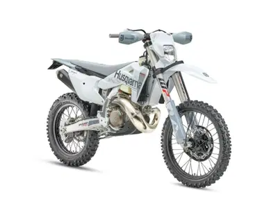Husqvarna TE 300 Pro (2027) nuova