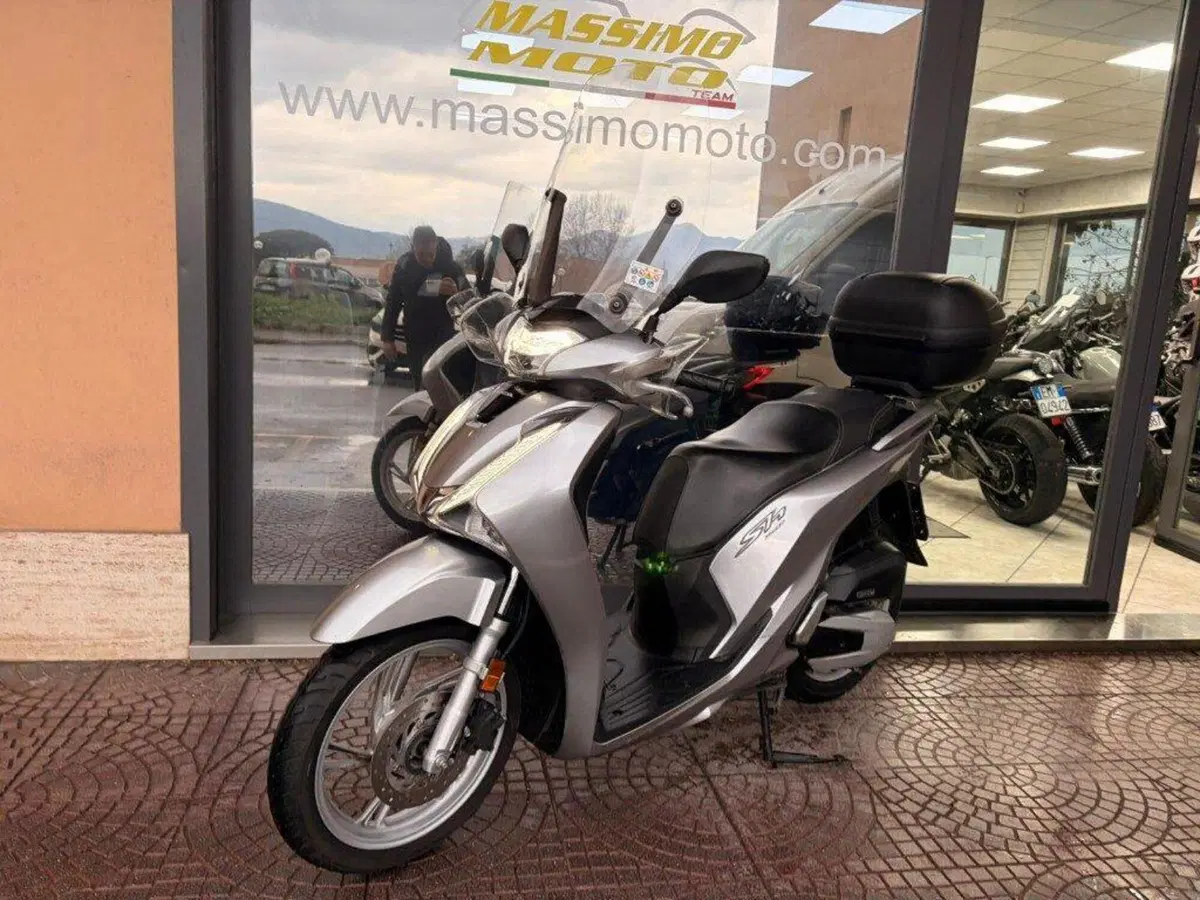 Honda SH 150i (2017 - 19) (13)