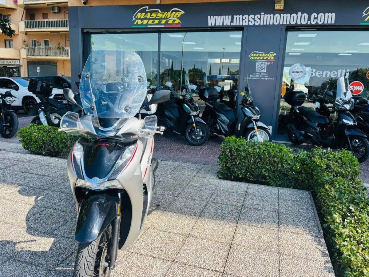 Honda SH 350 Sport (2021 - 24) (4)
