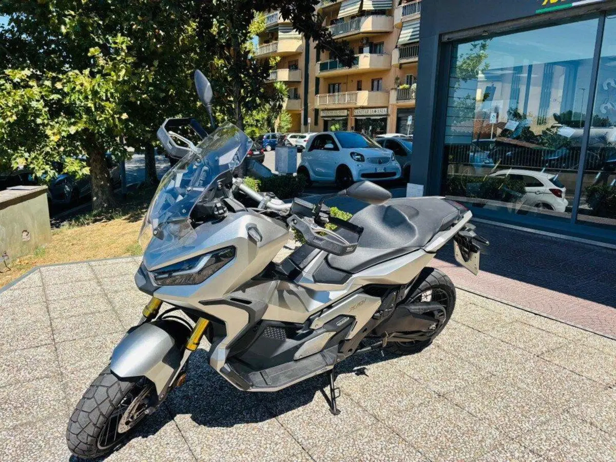 Honda X-ADV 750 DCT (2021 - 24) (10)