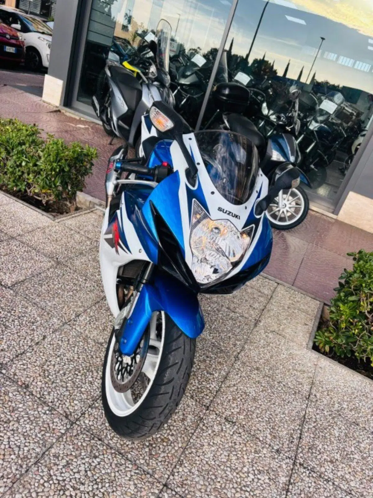 Suzuki GSX R 600 (2011 - 16) (2)