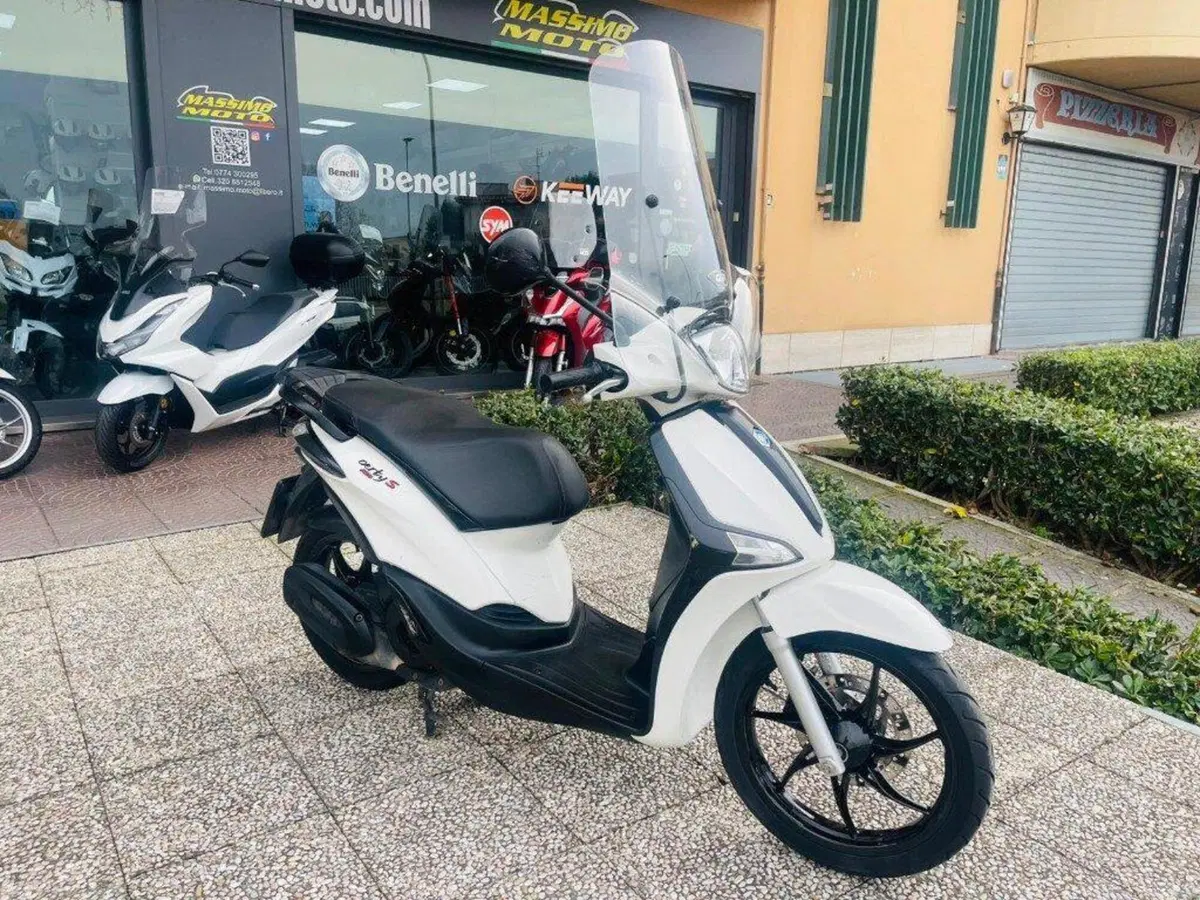 Piaggio Liberty 150 3V ABS (2021 - 24) (4)