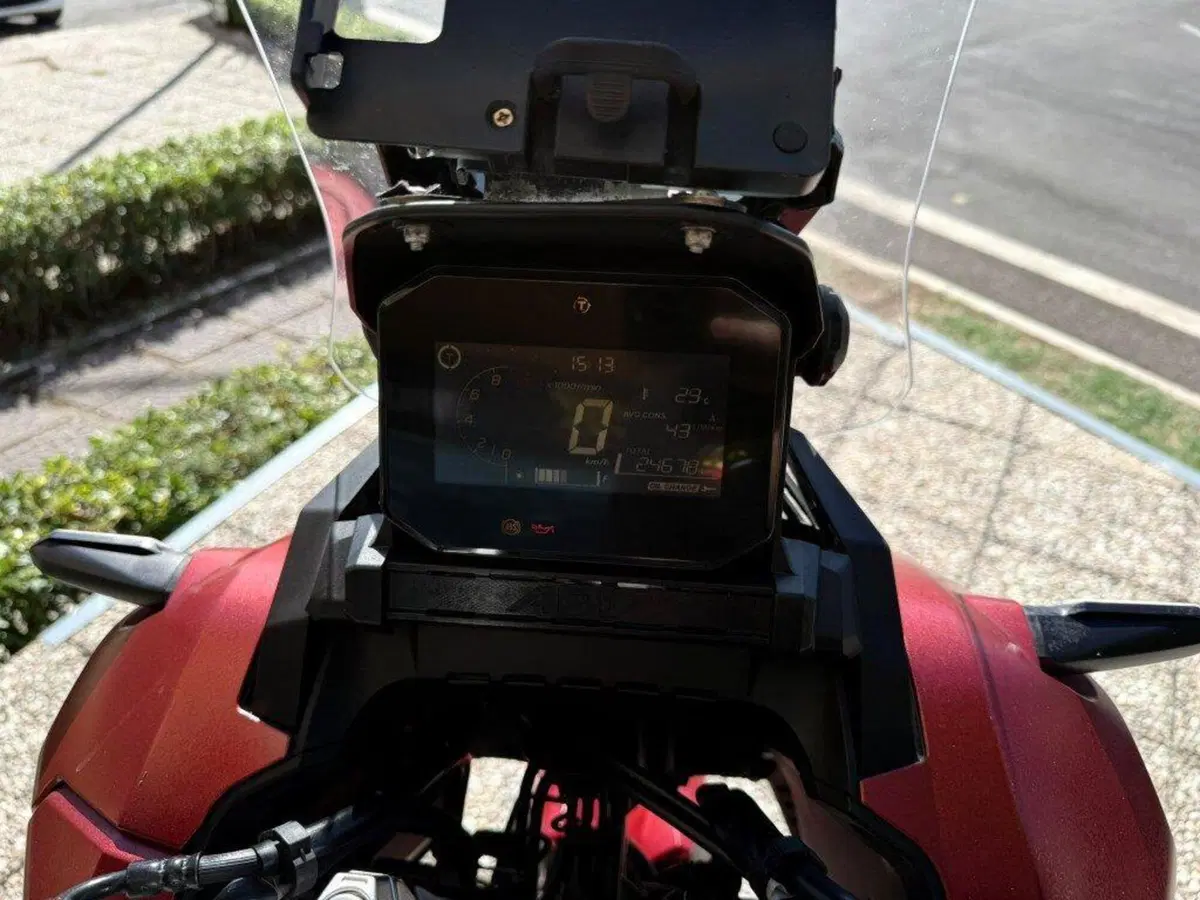 Honda ADV 350 (2022 - 24) (4)