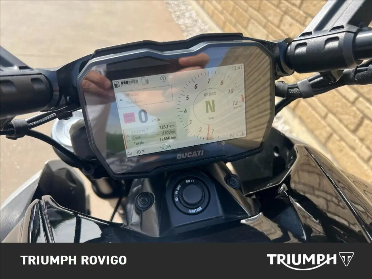 Ducati Diavel V4 (2023 - 26) (17)