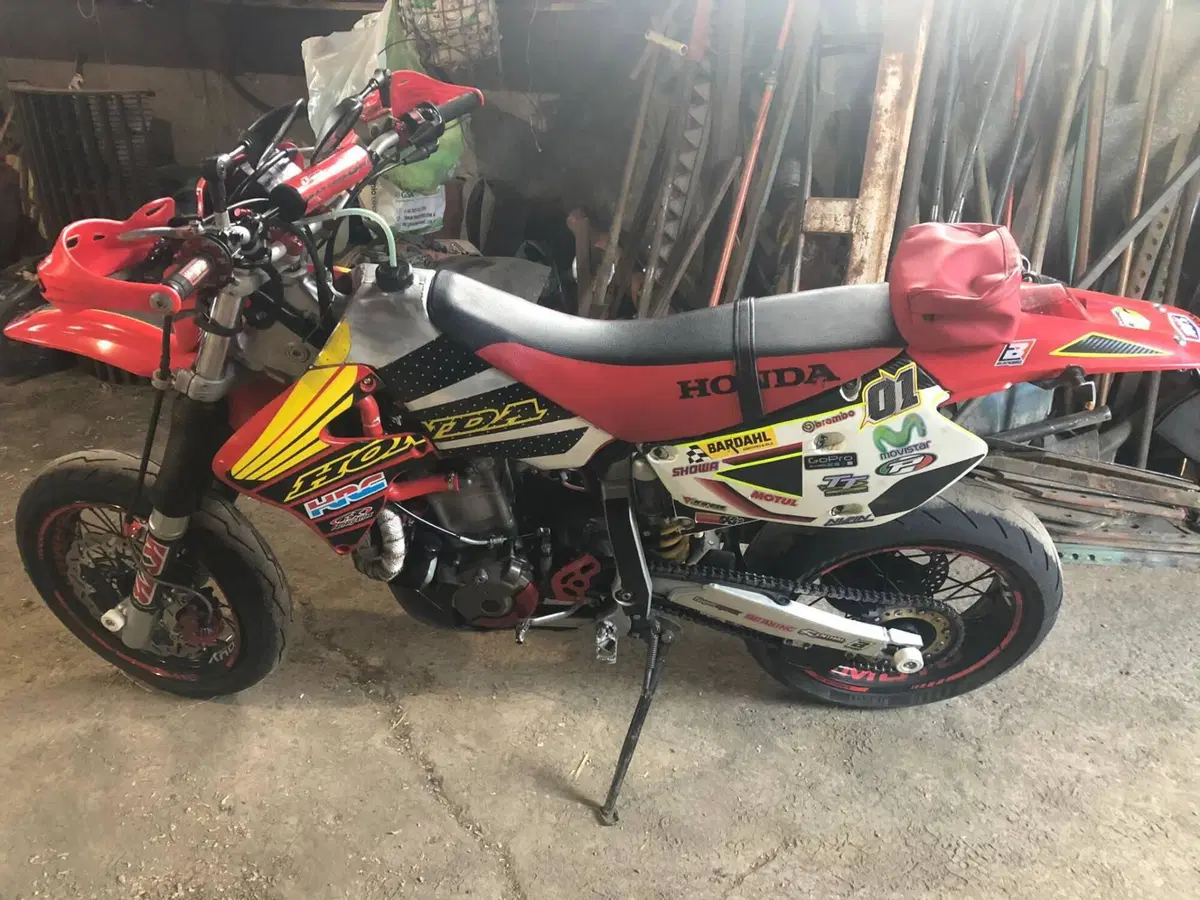 Honda XR 650 R Supermotard (2002 - 04) (4)