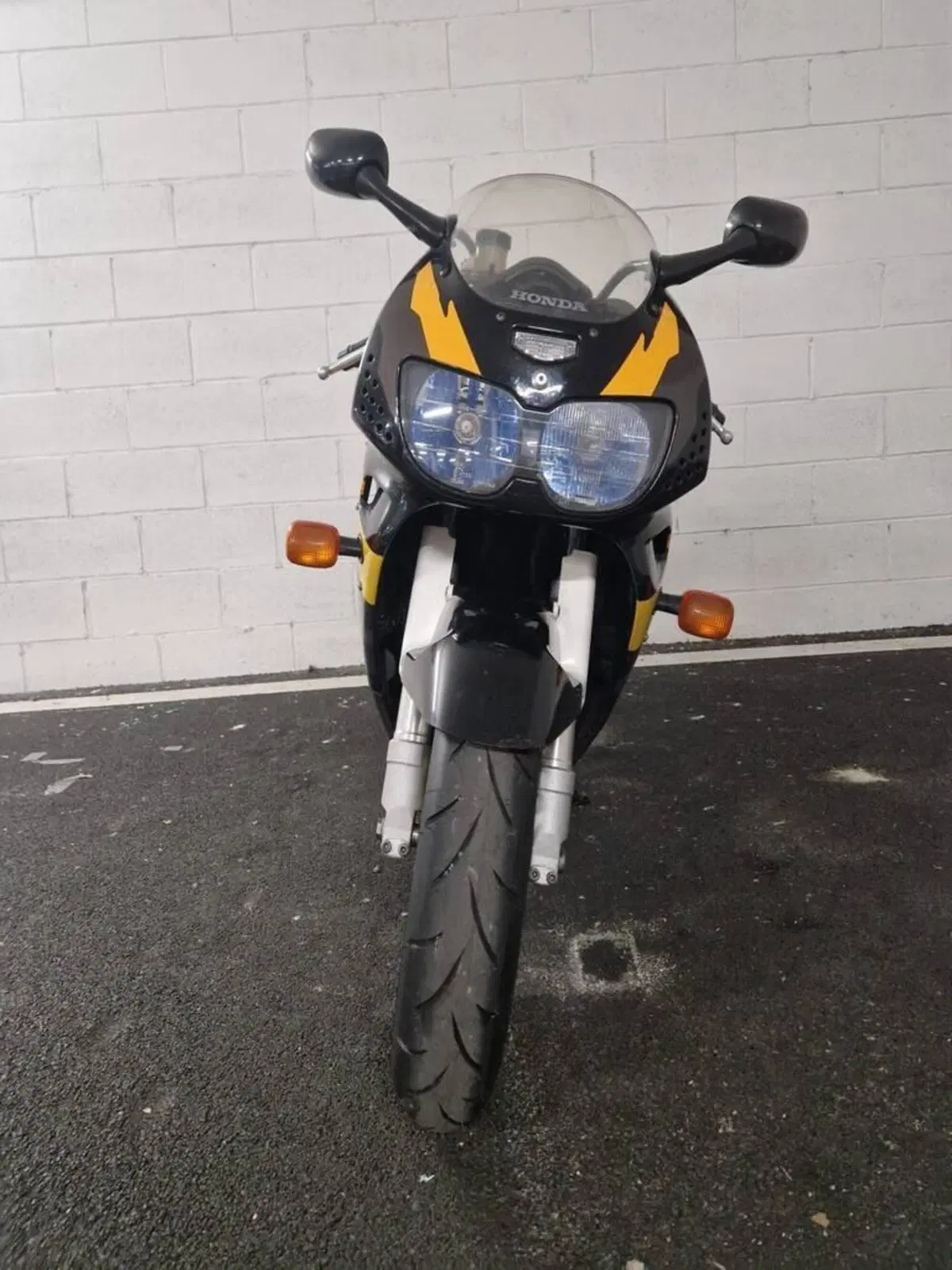Honda CBR 900 RR (1996 - 97)
