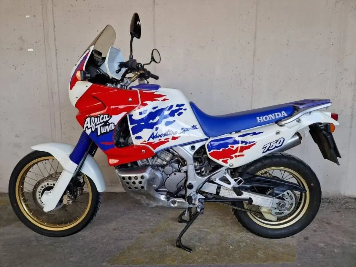 Honda Africa Twin XRV 750 (1993 - 95) (6)