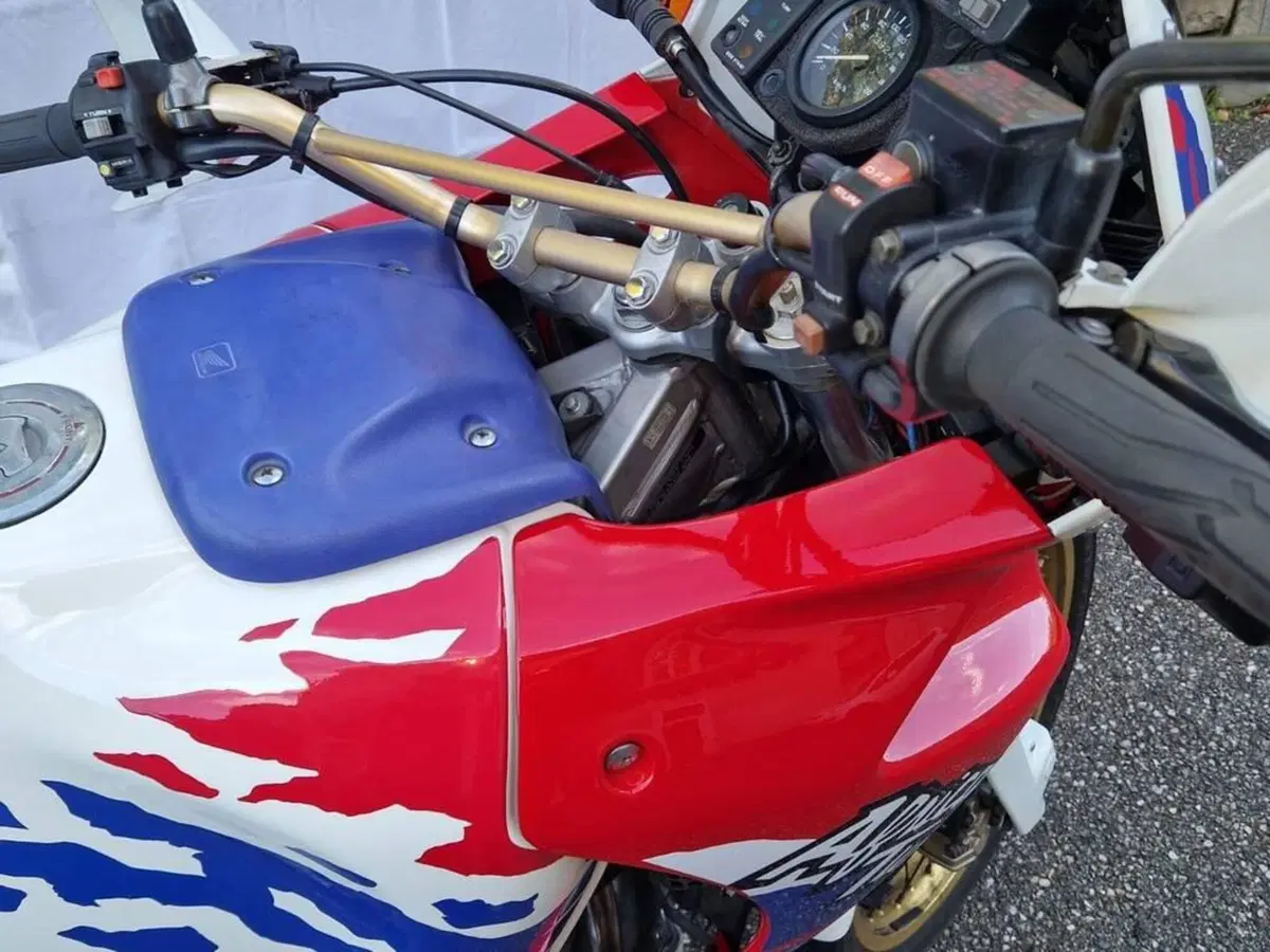 Honda Africa Twin XRV 750 (1993 - 95) (7)