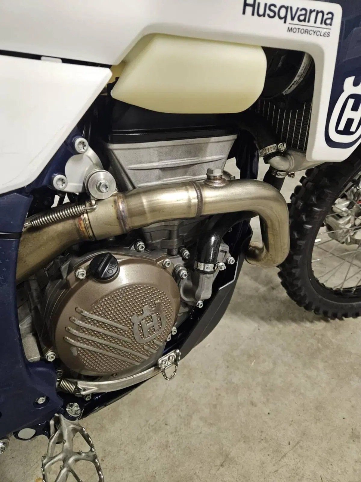 Husqvarna FE 250 (2025) (12)