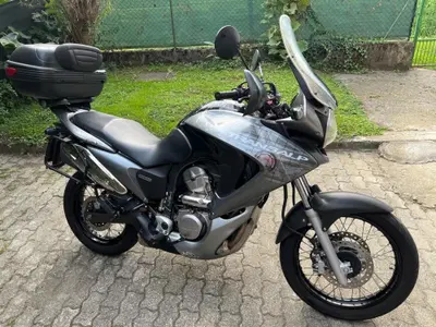 Honda Transalp XL 700 V (2007 - 13) usata