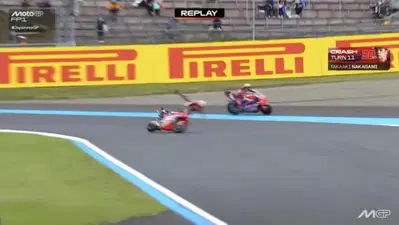MotoGP, highside nelle FP1 per Takaaki Nakagami, frattura alla clavicola sinistra [VIDEO]