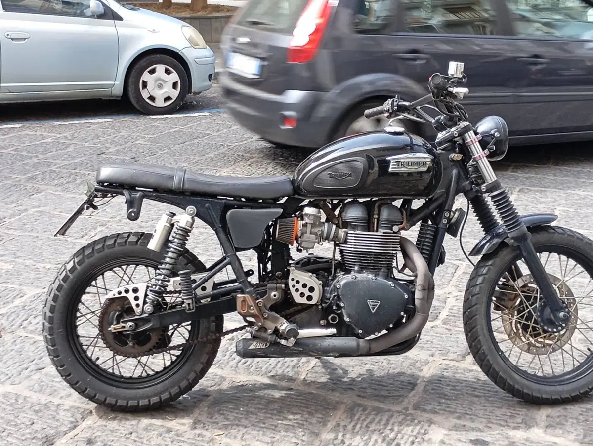 Triumph Scrambler (2006 - 17) (6)