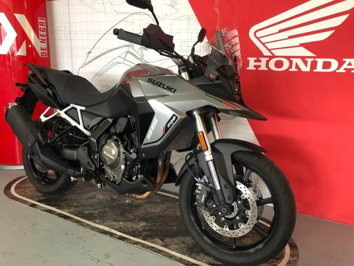 Suzuki V-Strom 800SE (2025 - 26) (5)