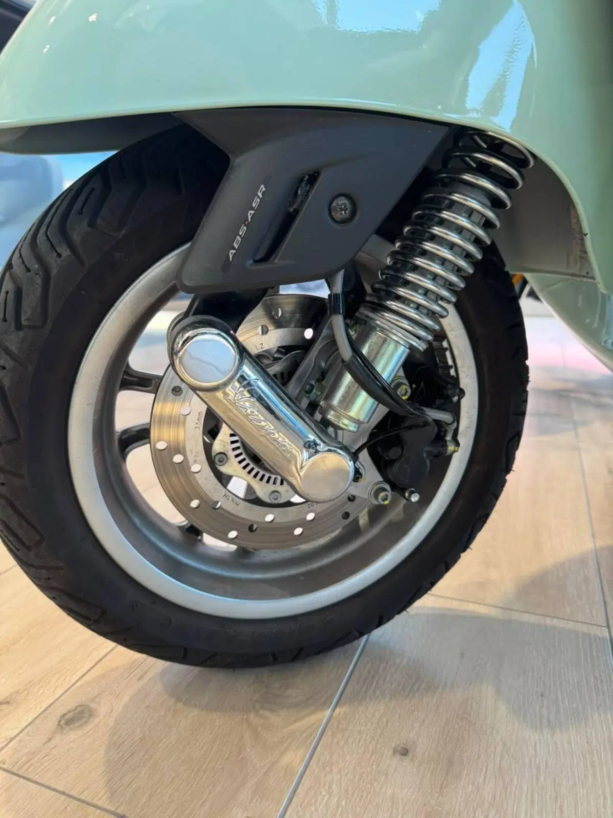 Vespa GTS 310 (2025 - 26) (13)