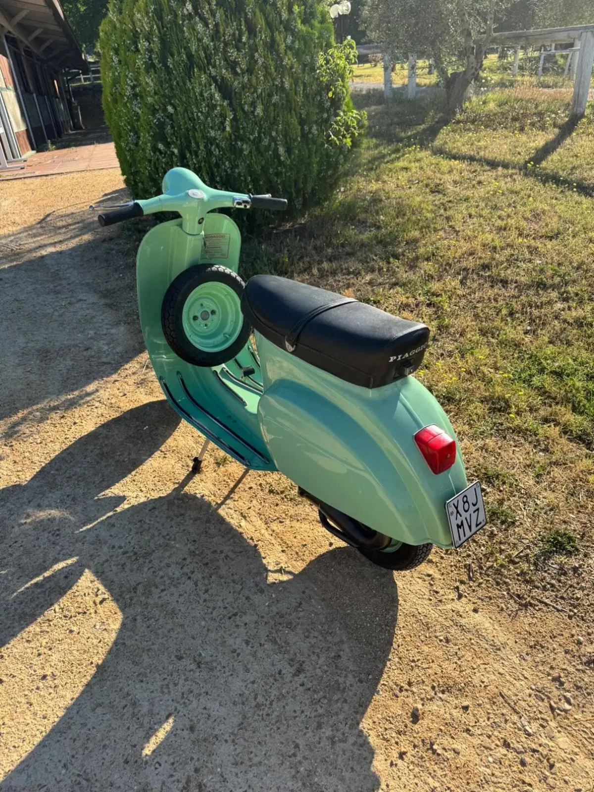 Piaggio vespa 50R  (3)