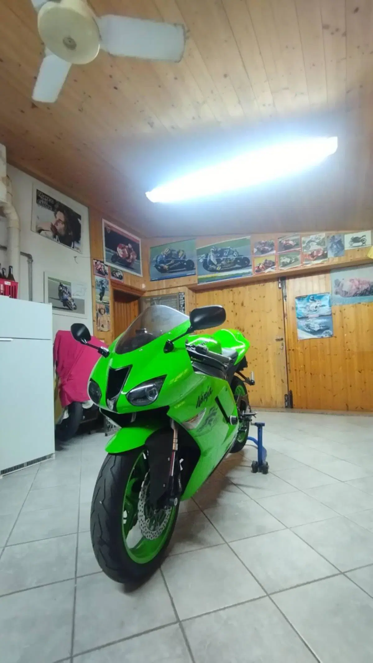 Kawasaki Ninja 600 ZX-6R (2007 - 08) (2)
