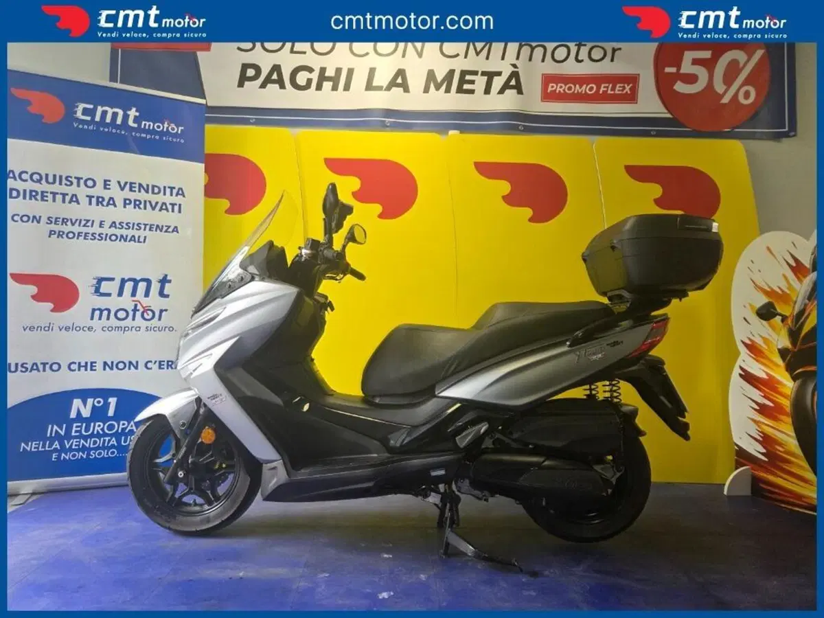 Kymco X-Town 300i (2021 - 24) (3)