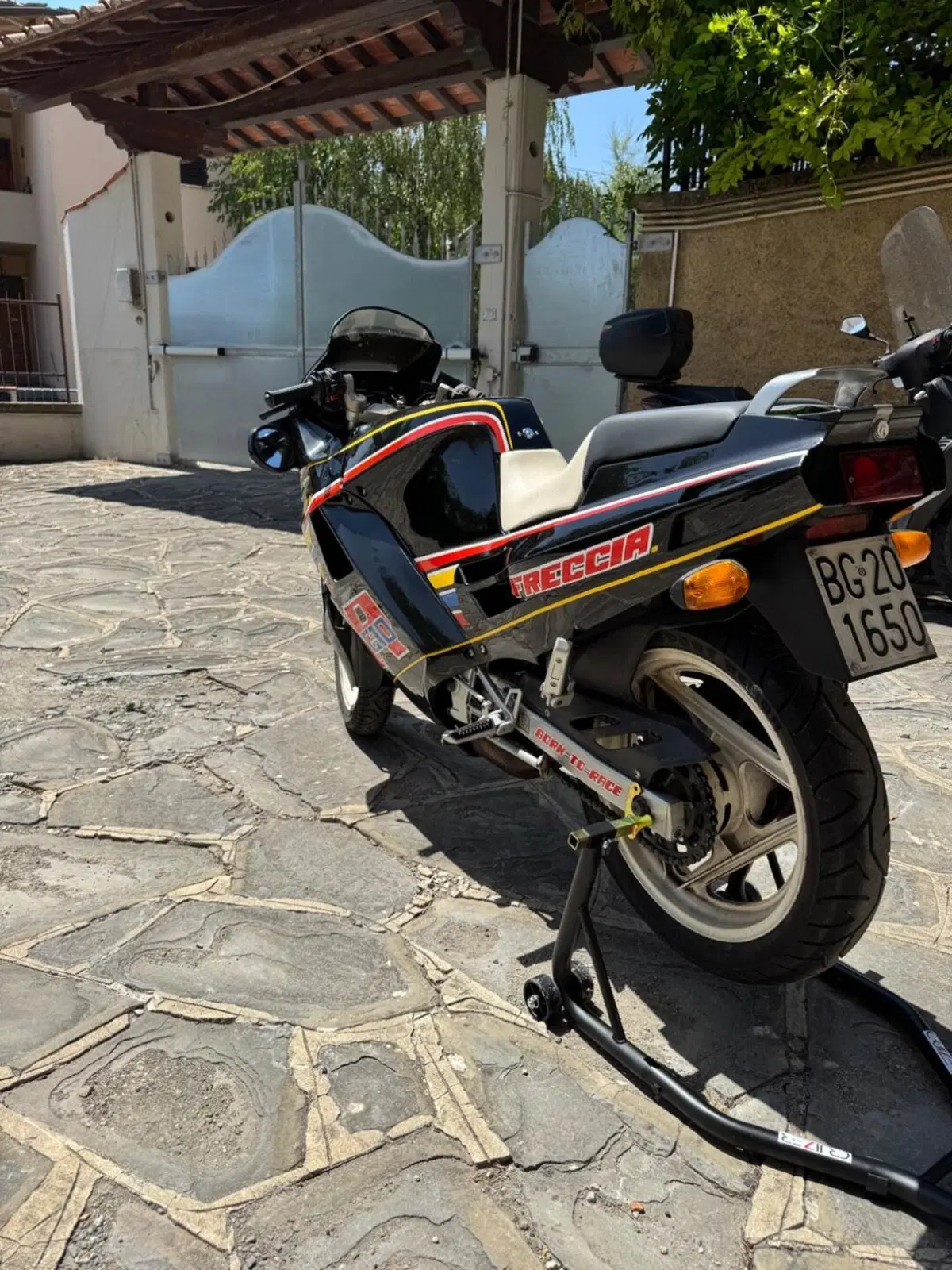 Cagiva freccia c10r 125 (3)