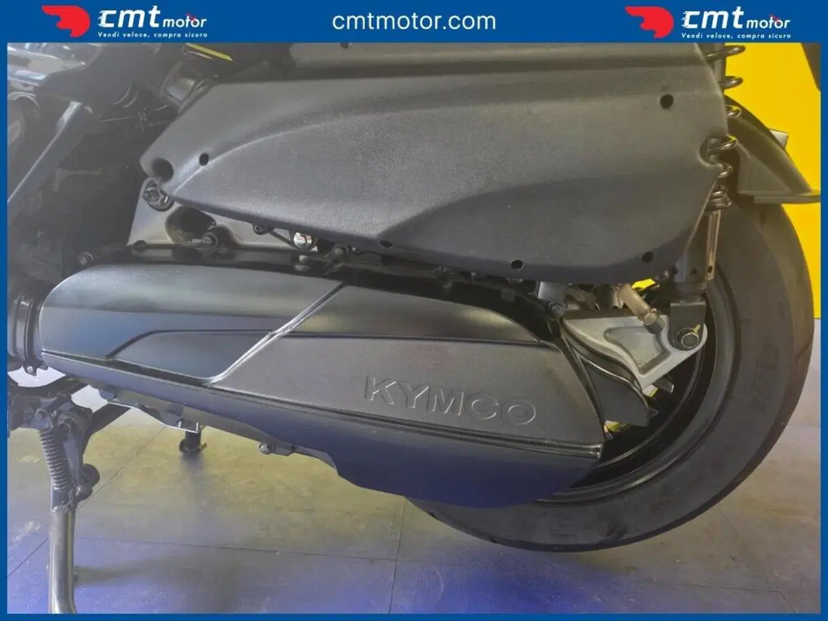 Kymco X-Town 300i (2021 - 24) (13)