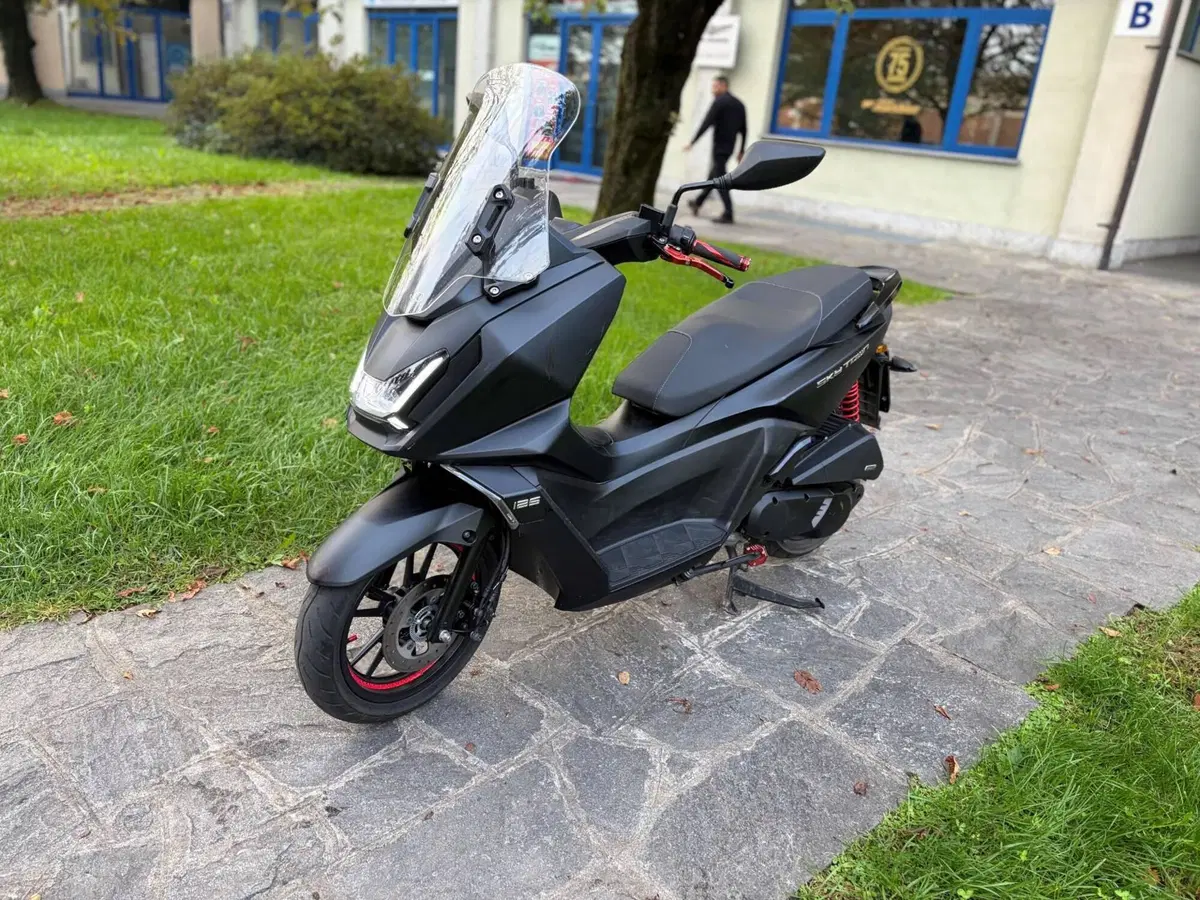 Kymco Skytown 125i (2024 - 26) (4)