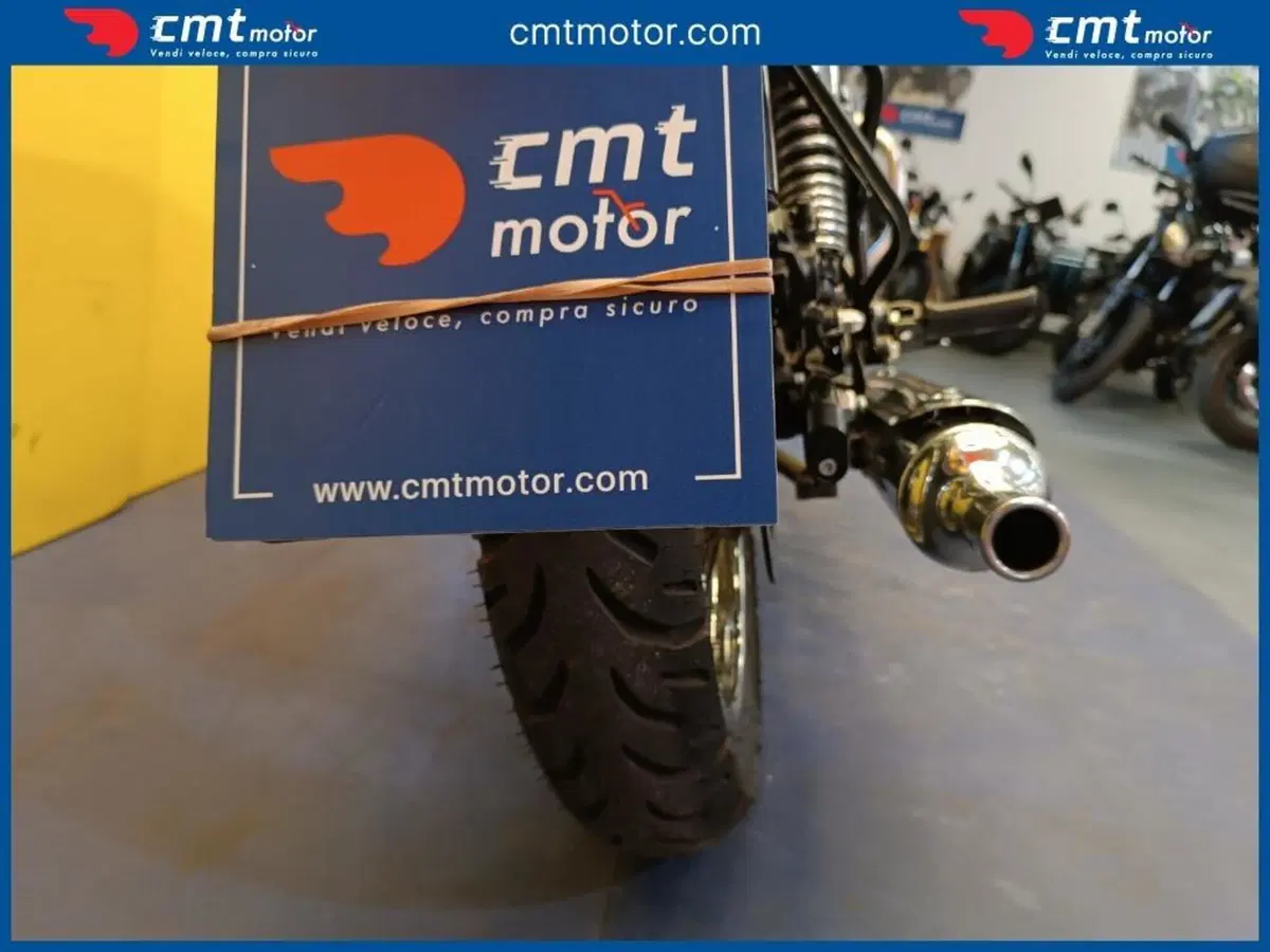 Royal Enfield Classic 350 (2021 - 26) (14)