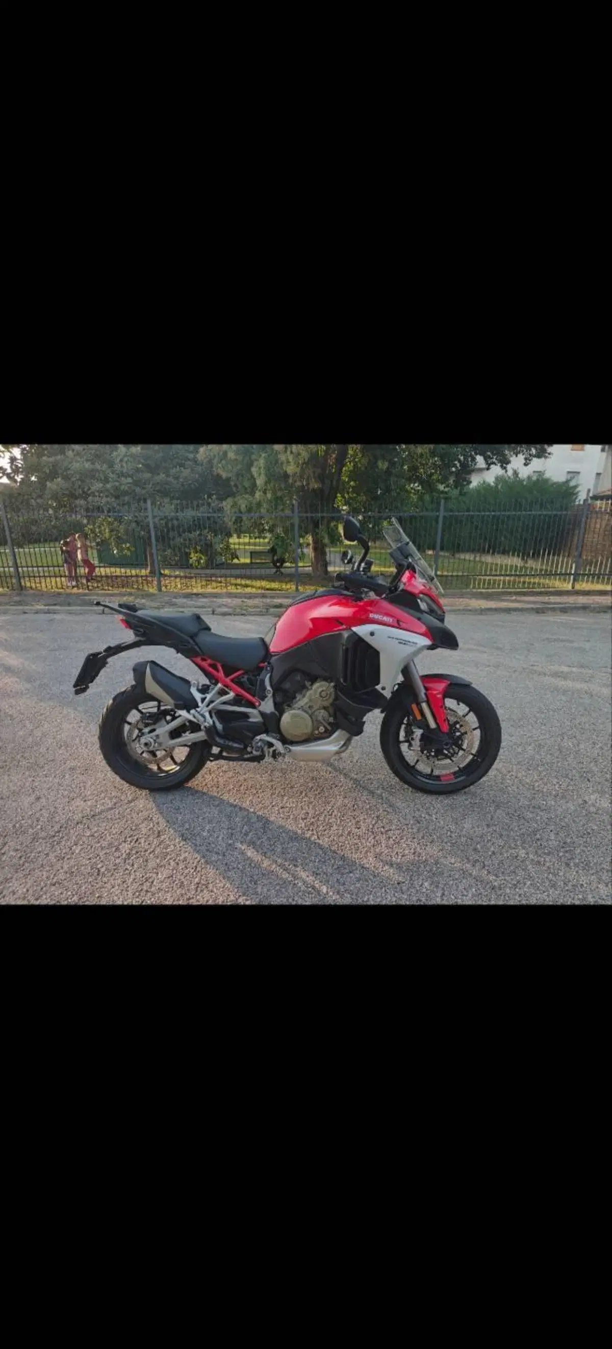 Ducati Multistrada V4 S (2021 - 24) (2)