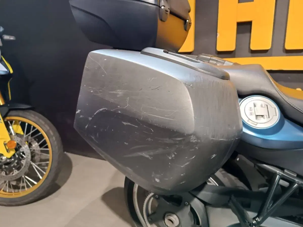 Bmw F 800 GT (2017 - 20) (4)