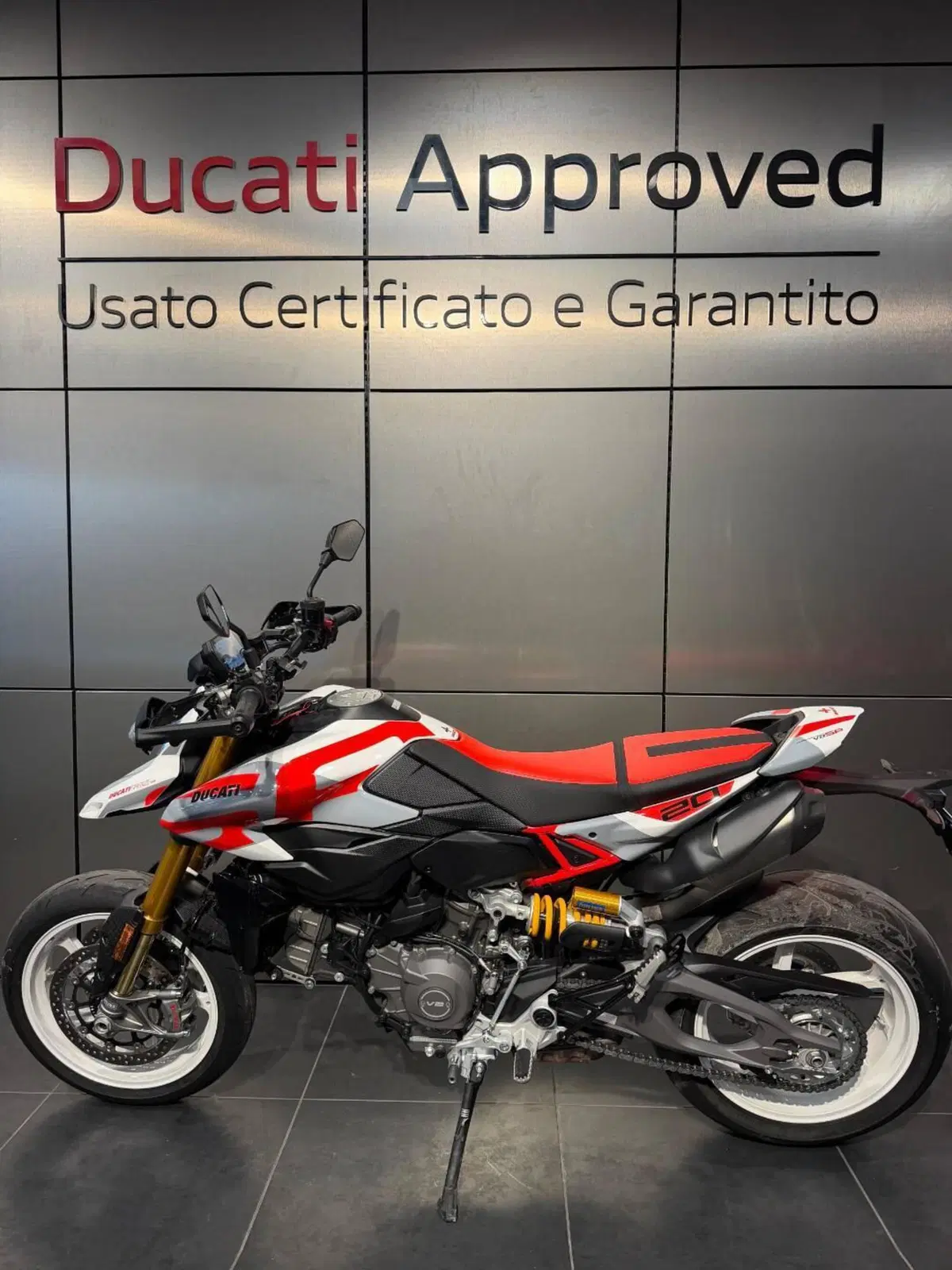 Ducati Hypermotard V2 SP (2026) (2)