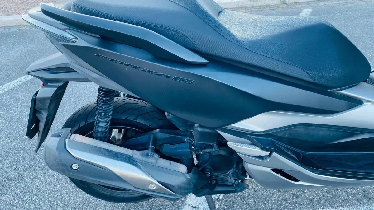 Honda Forza 300 ABS (2018 - 20) (8)