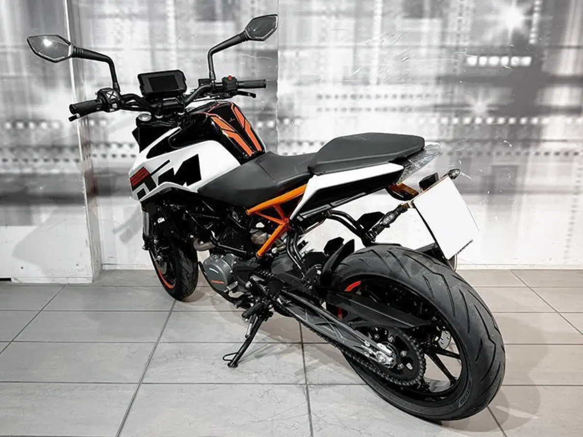 KTM 125 Duke ABS (2017 - 20) (2)