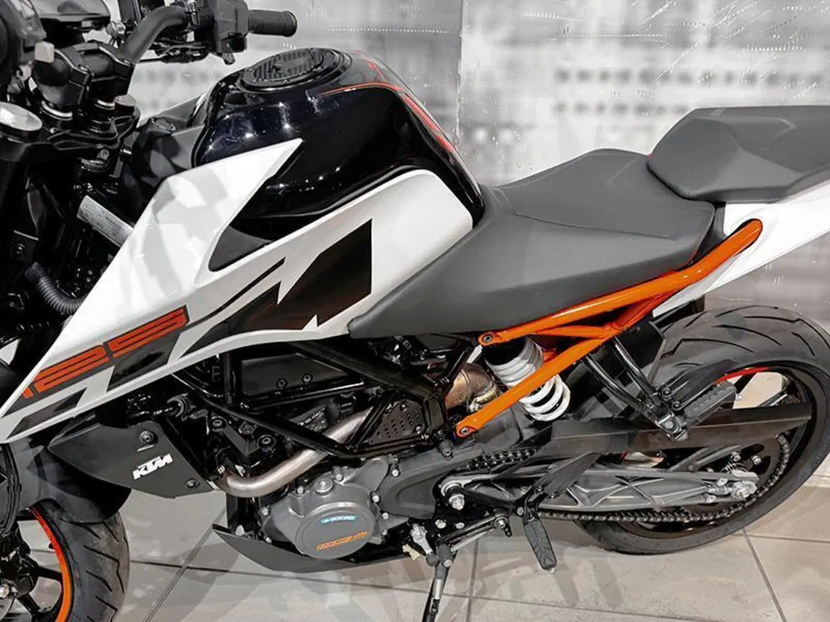 KTM 125 Duke ABS (2017 - 20) (3)