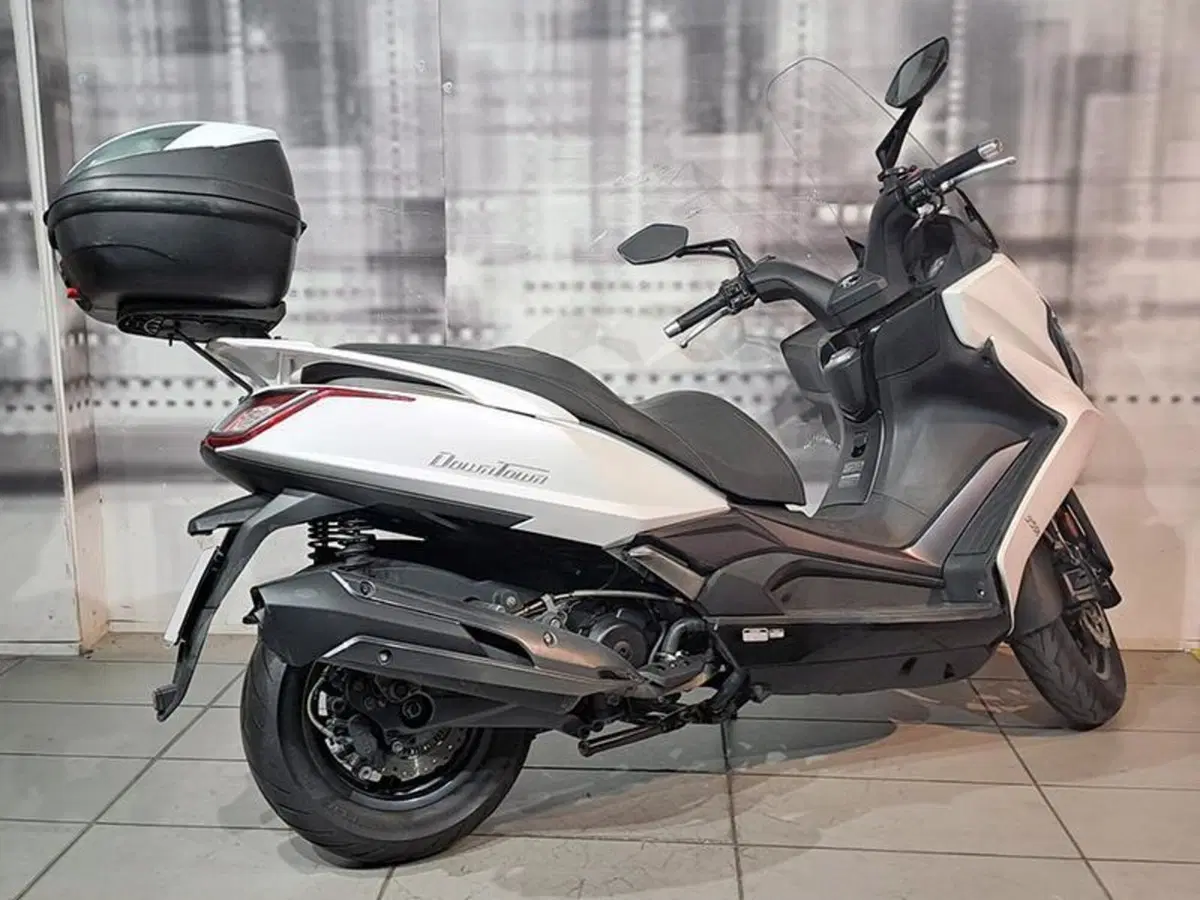 Kymco Downtown 350i ABS (2015 - 17) (5)