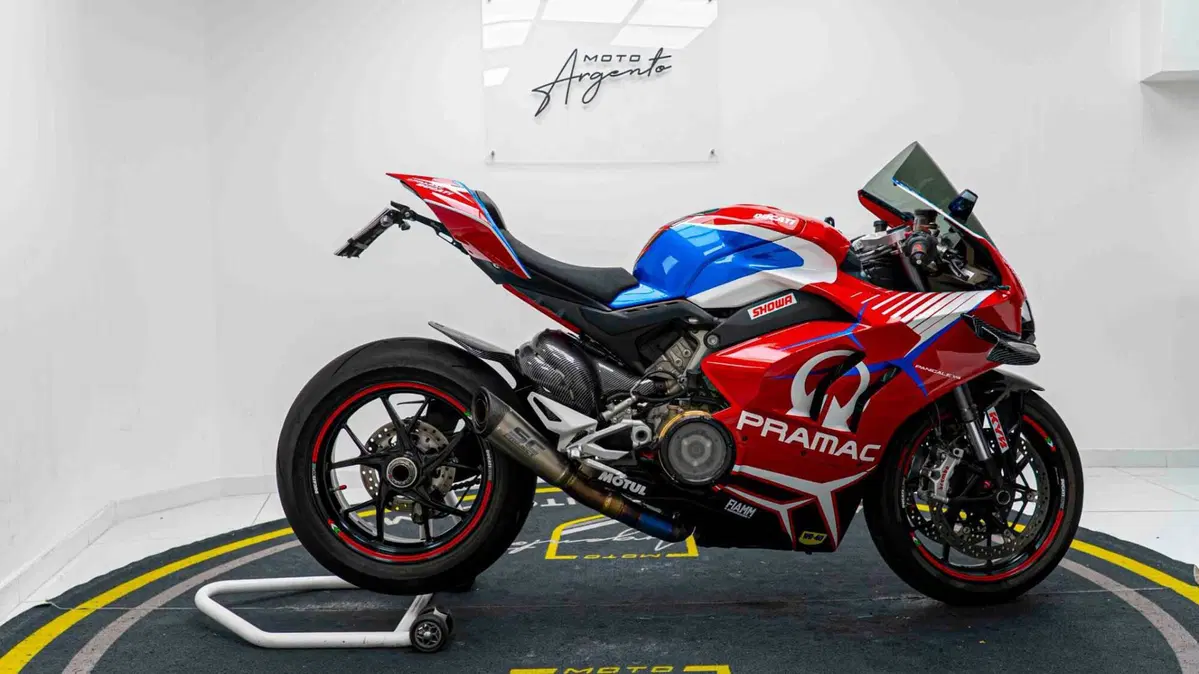 Ducati Panigale V4 1100 (2020) (3)
