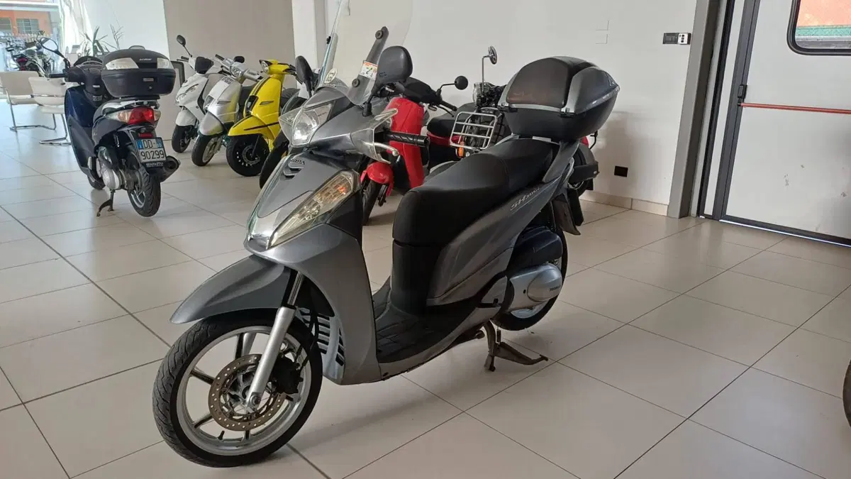Honda SH 300 i (2011 - 14) (4)