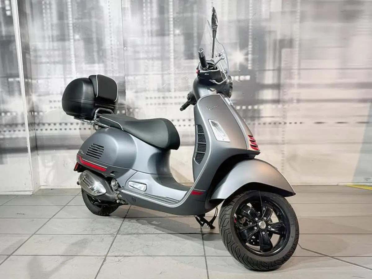 Vespa GTS 300 Hpe (2021 - 22)